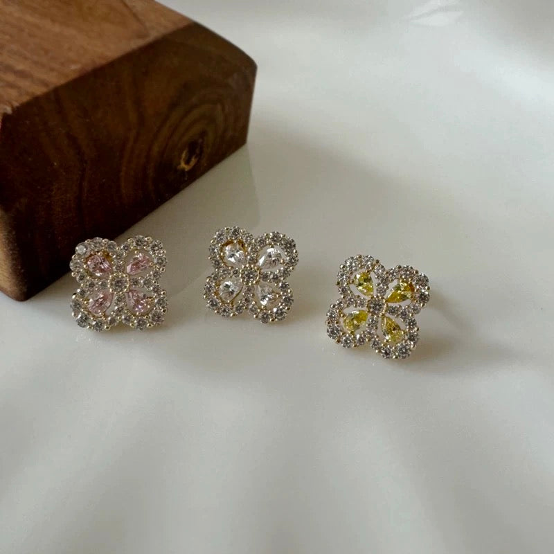 Large Chandelier Clover Stud Earrings