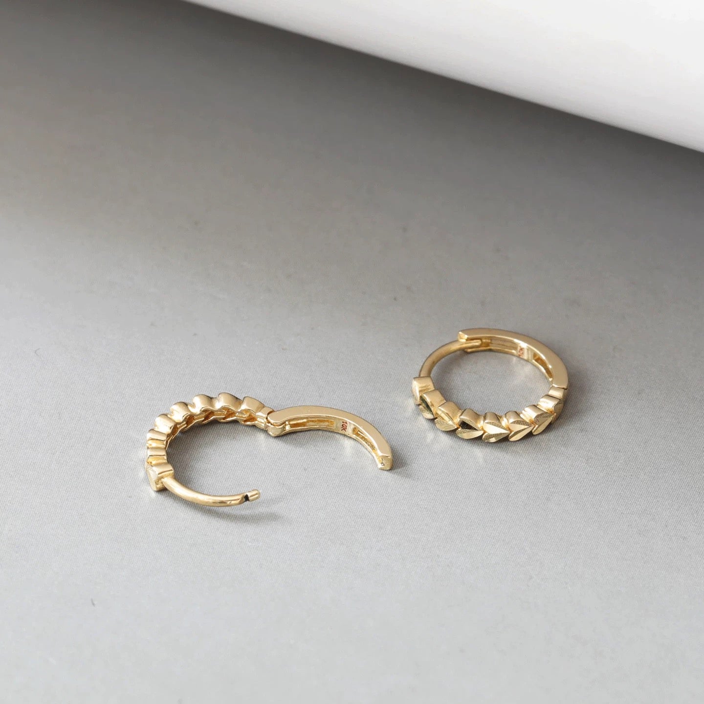 Flutter Hearts Huggie Hoops