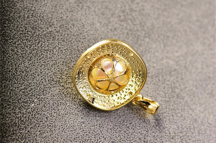 Saturn Pearl Dish Charm Pendant