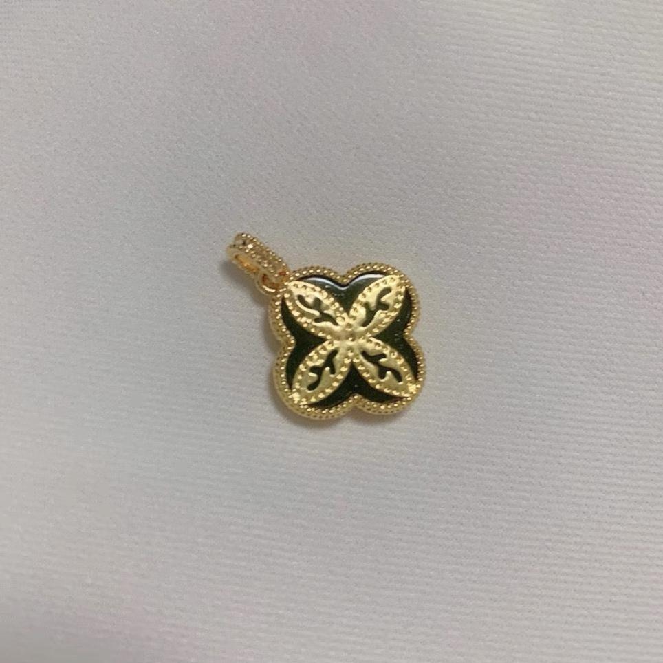 Beaded Dual Face Jasper Stone Clover Charm Pendant