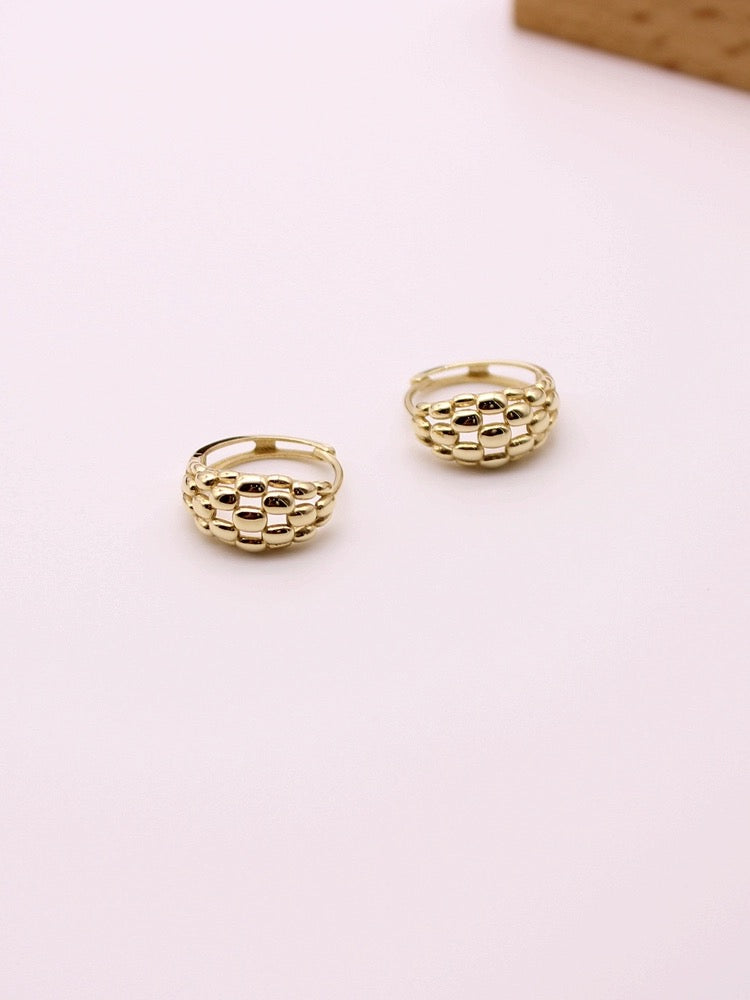 Waffle Pebbled Huggie Hoops
