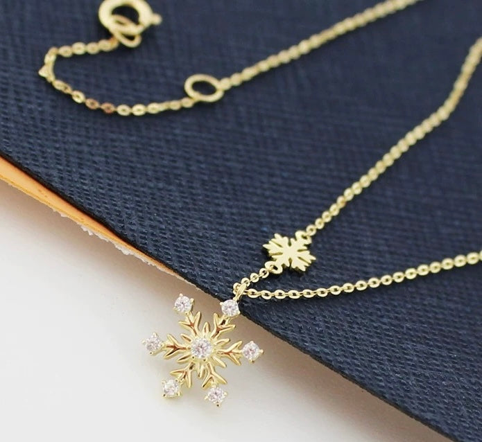 Moissanite Snowflake Necklace