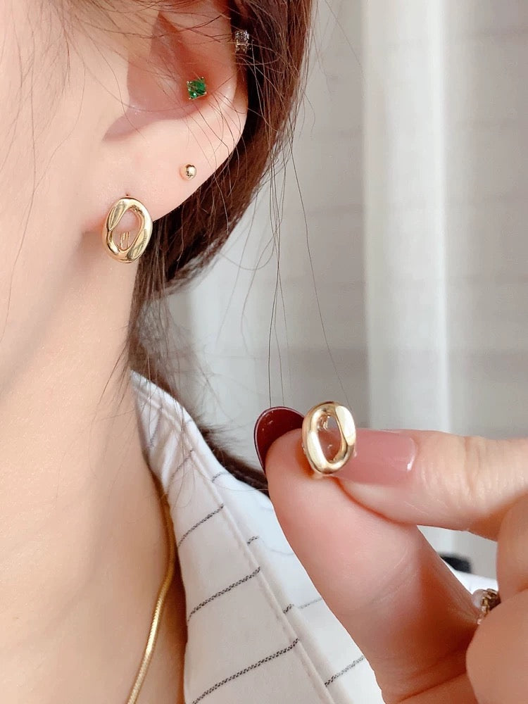 Single Curb Chain Link Hoop Earrings