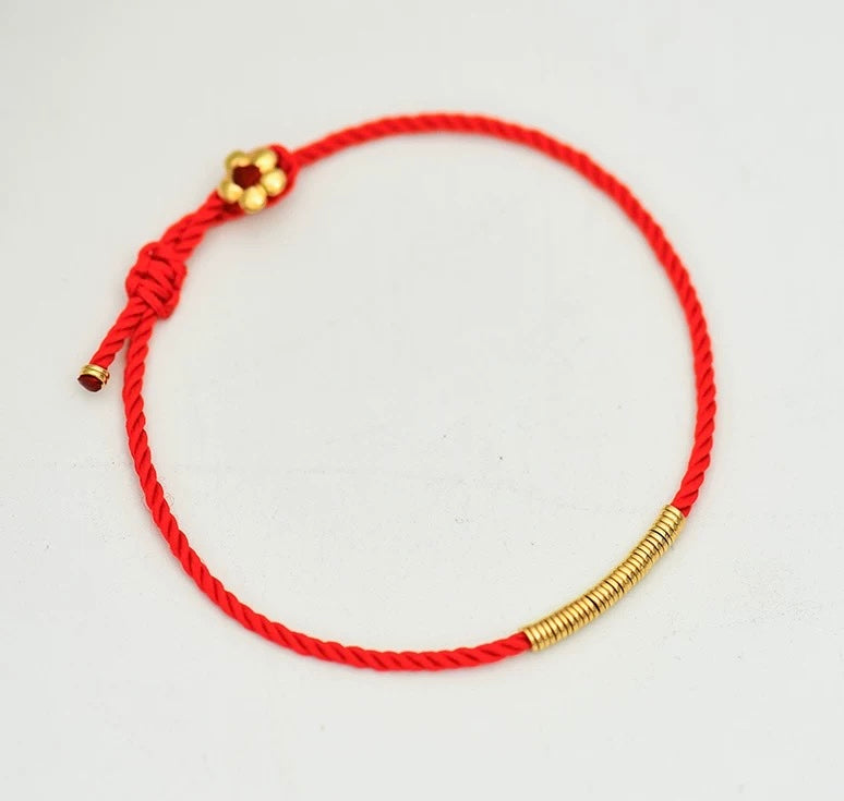 Martial Daisy Rope Bracelet