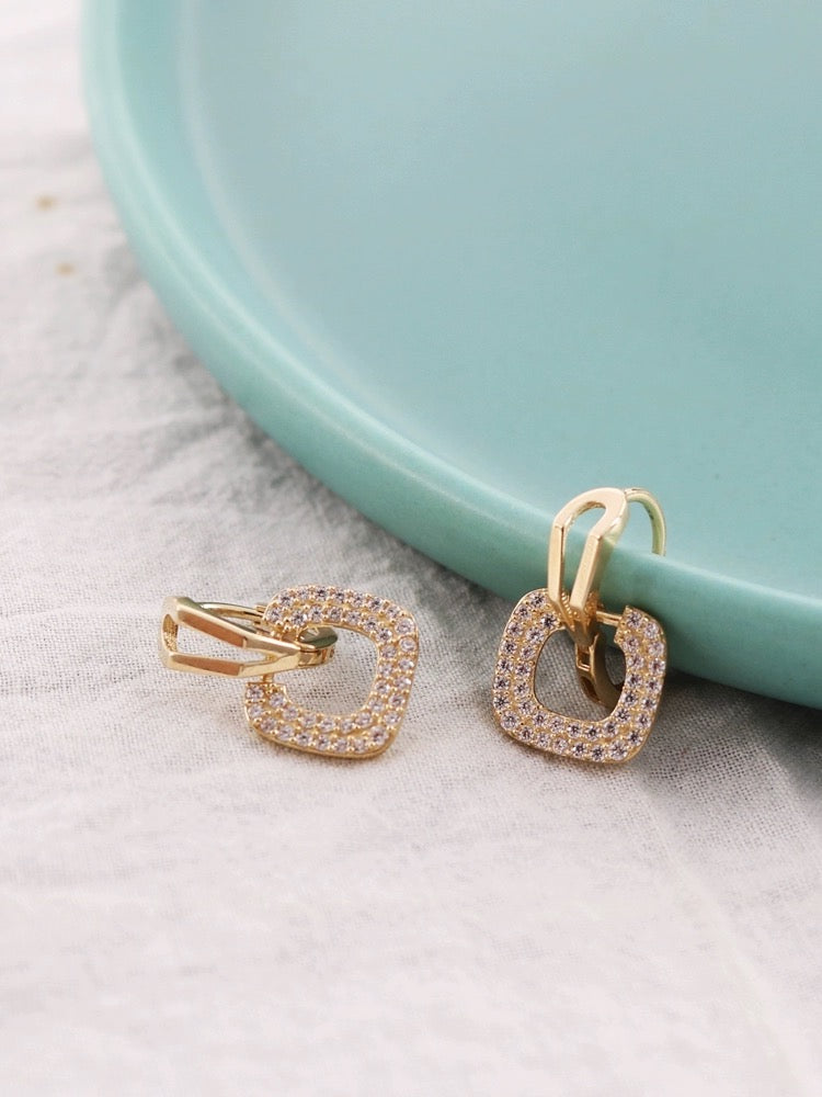 French Moissanite Broach Huggie Hoops