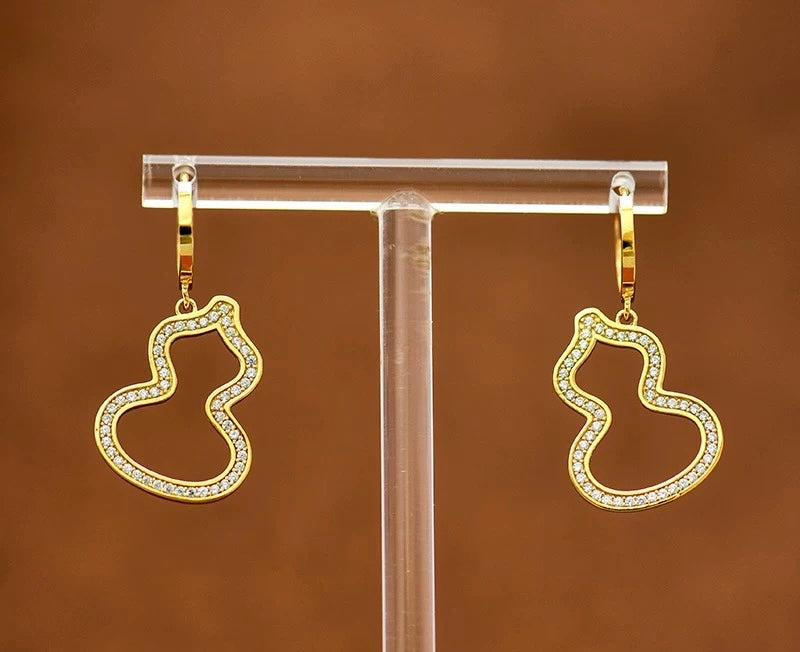 Hanging Genie Bottle Motif Huggie Hoops