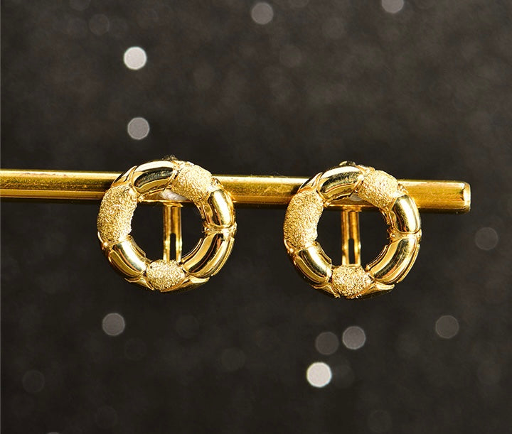 Raised Frosted Steer Wheel Huggie Hoops