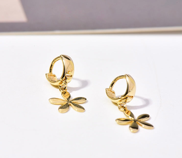 Star Flower Huggie Hoops