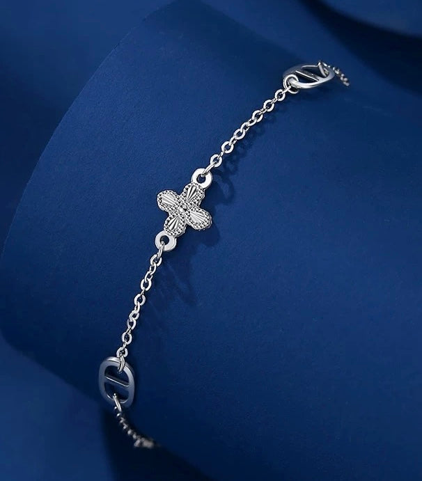 Marine Anchor Link & Clover Patterned Bracelet