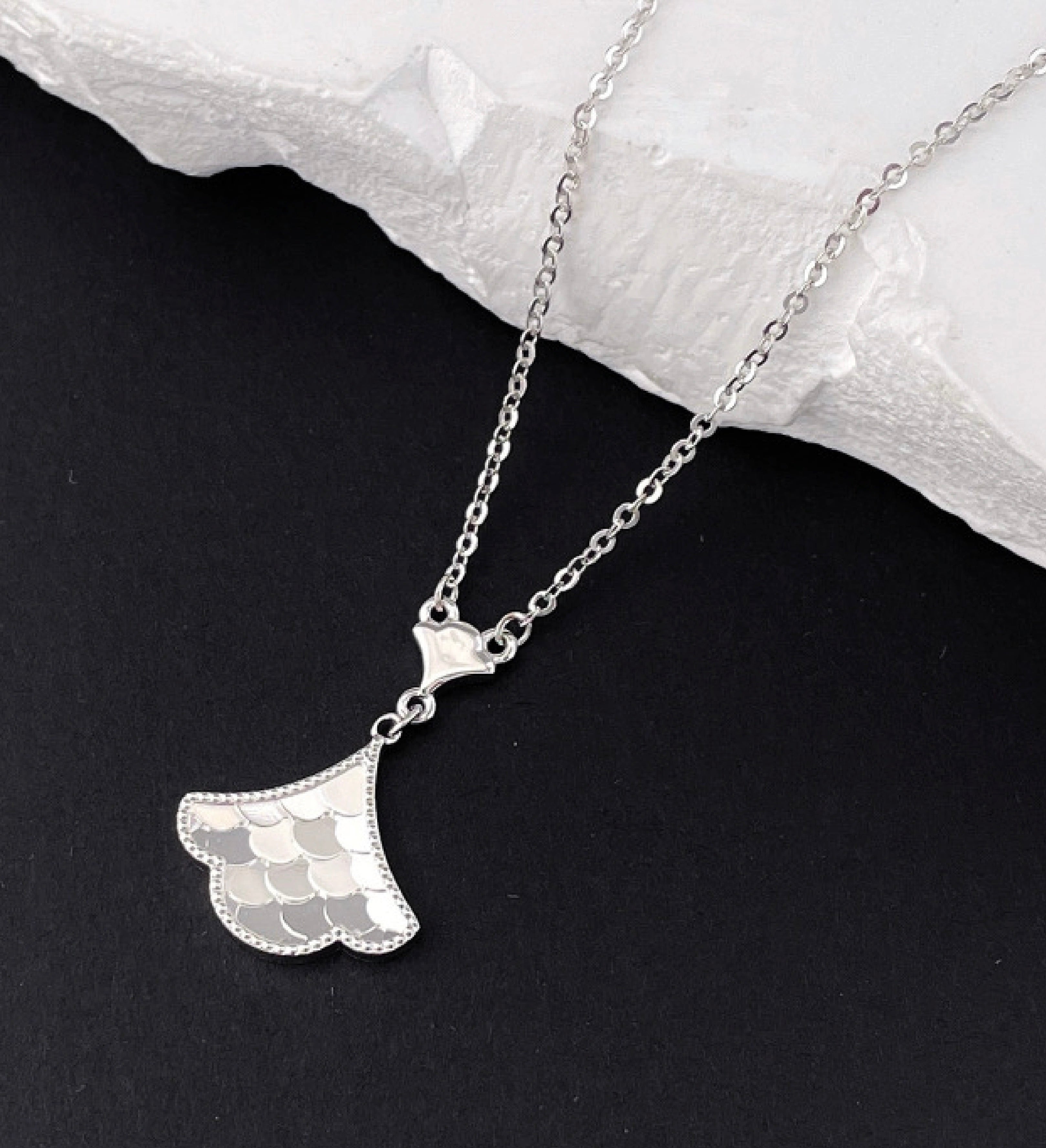 Fish Scale Skirt Necklace