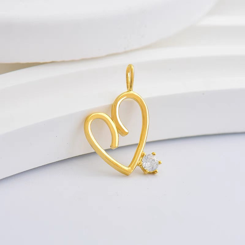 Wired Solitaire Heart Charm Pendant