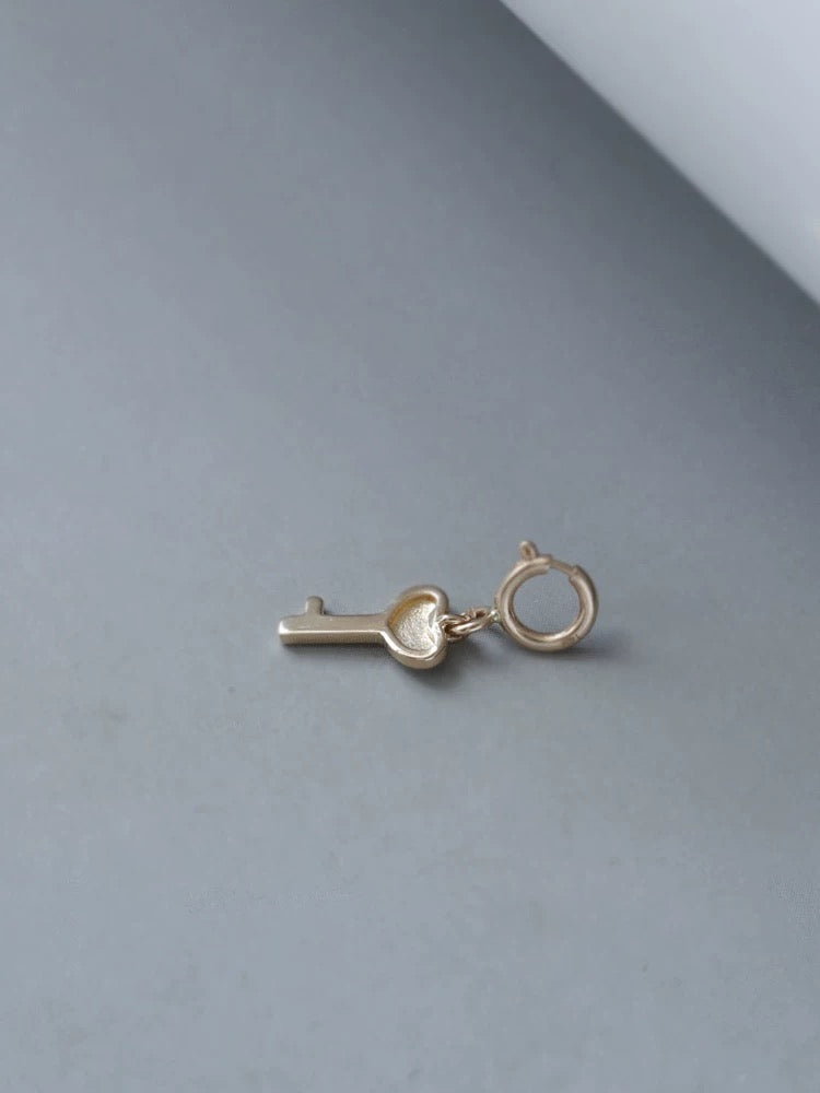 Detachable Heart Key Charm Necklace