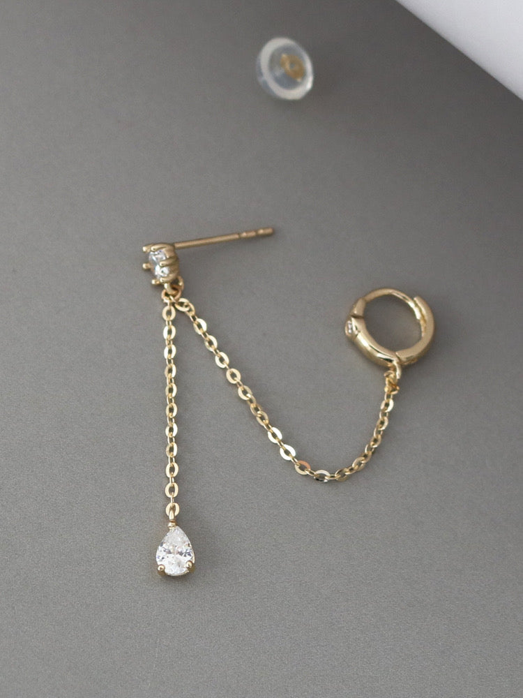 One Piece Stud Chain and Huggie Hoop Earring