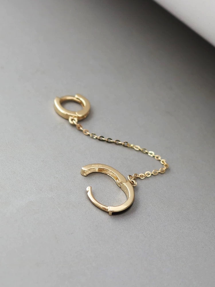 One Piece Black Huggie Hoops Chain Earring