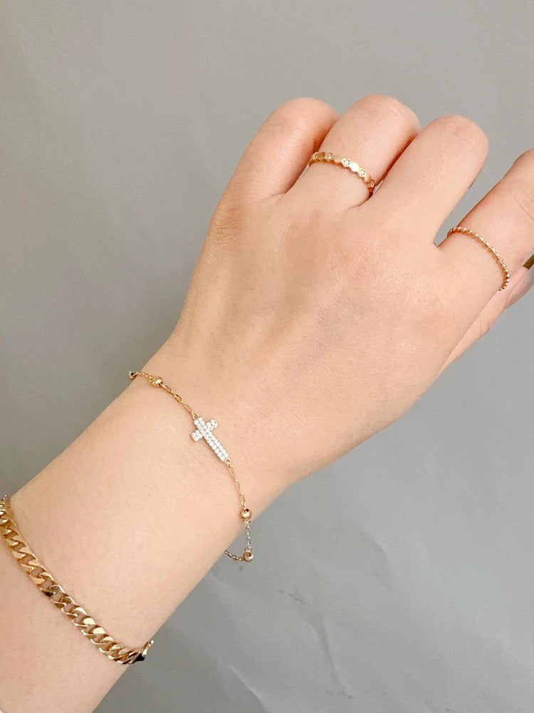 Cross & Spiralled Beads Bracelet