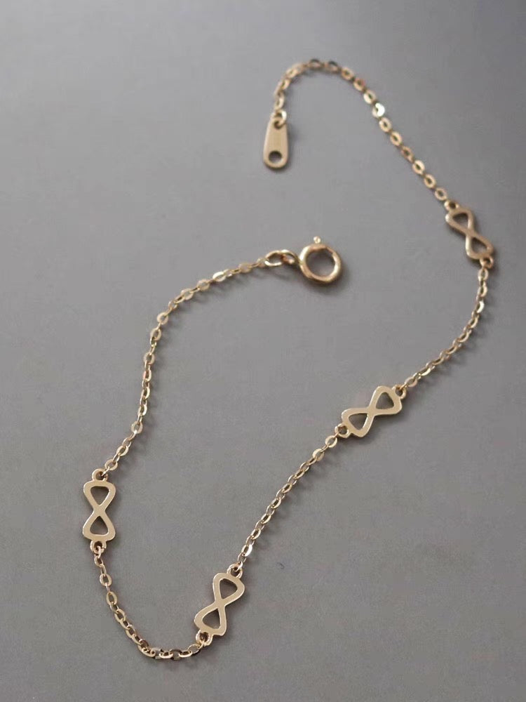 Bow Patterned Bracelet