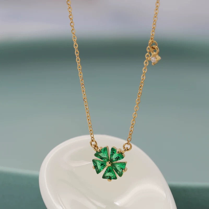 Segment Flower Collar Necklace