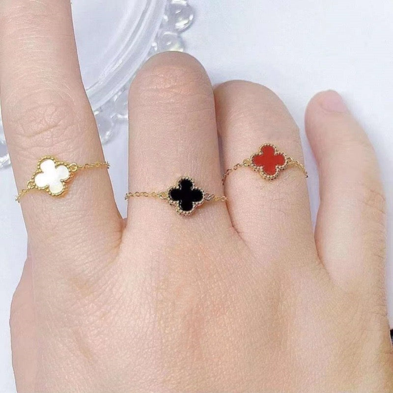 Beaded Agate Clover Chain Ring