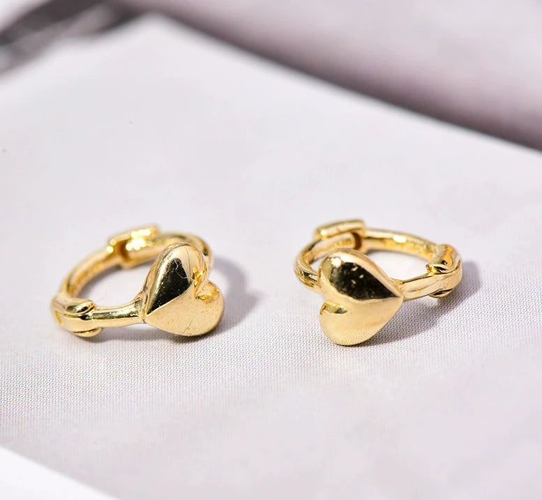 Mini Heart Puff Huggie Hoops