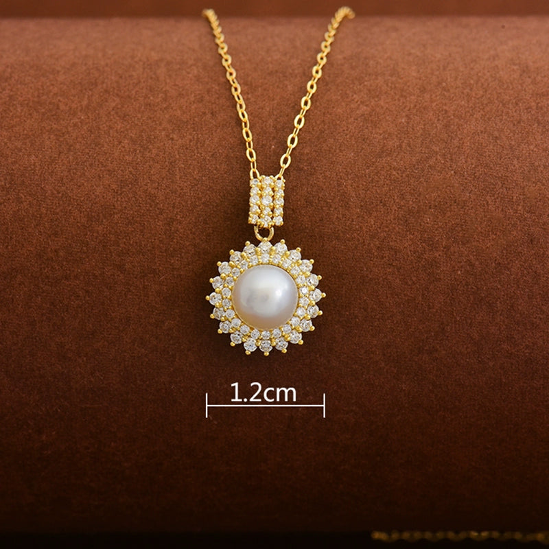 Madame Pearl Sunflower Charm Necklace