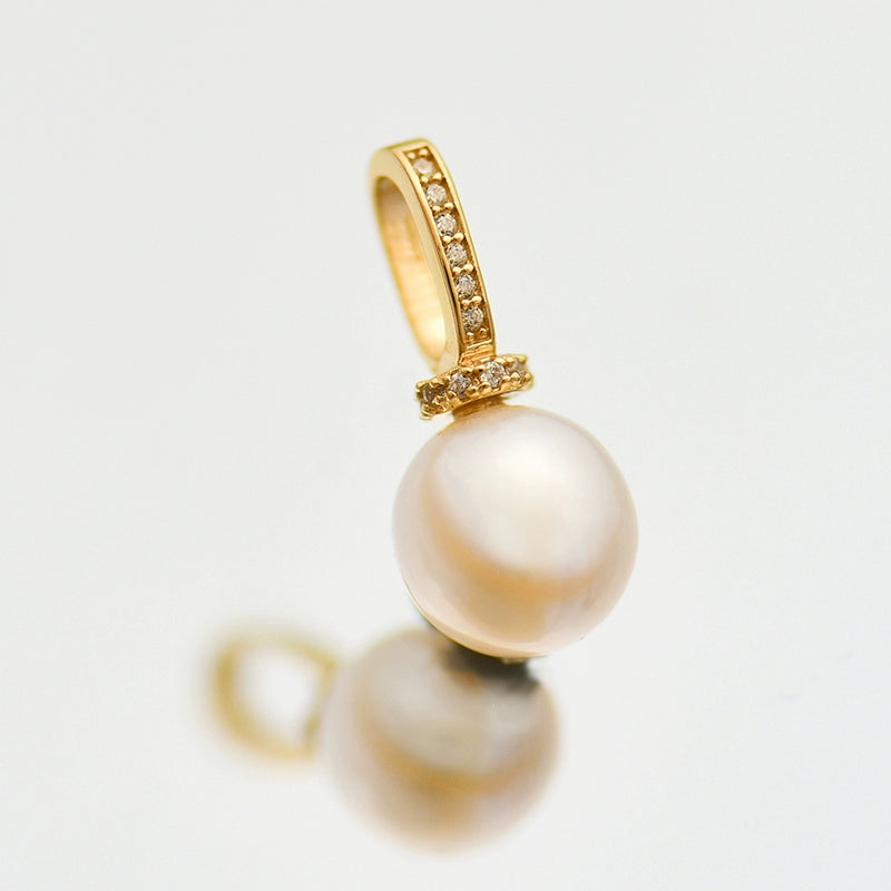 Top Hat Bail Pearl Charm Pendant