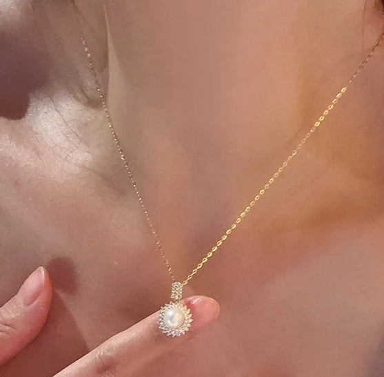 Madame Pearl Sunflower Charm Necklace