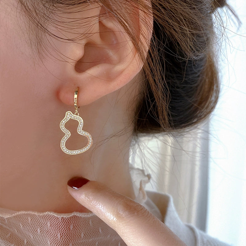 Hanging Genie Bottle Motif Huggie Hoops