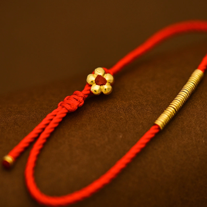 Martial Daisy Rope Bracelet