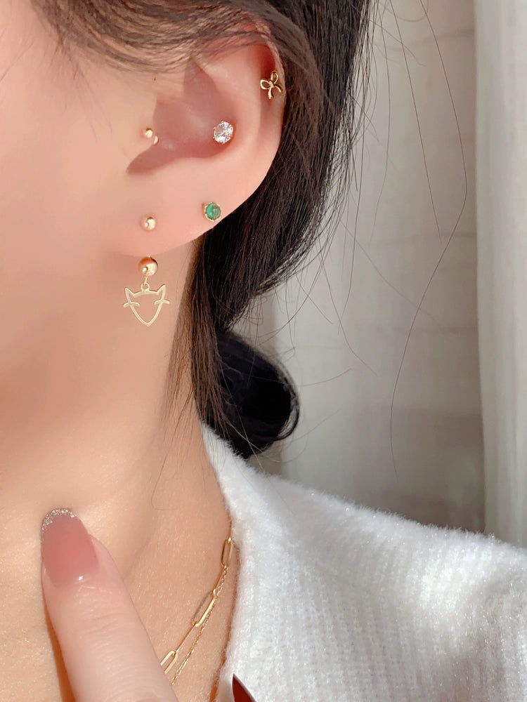 Fox Motif Bar Stud Earrings