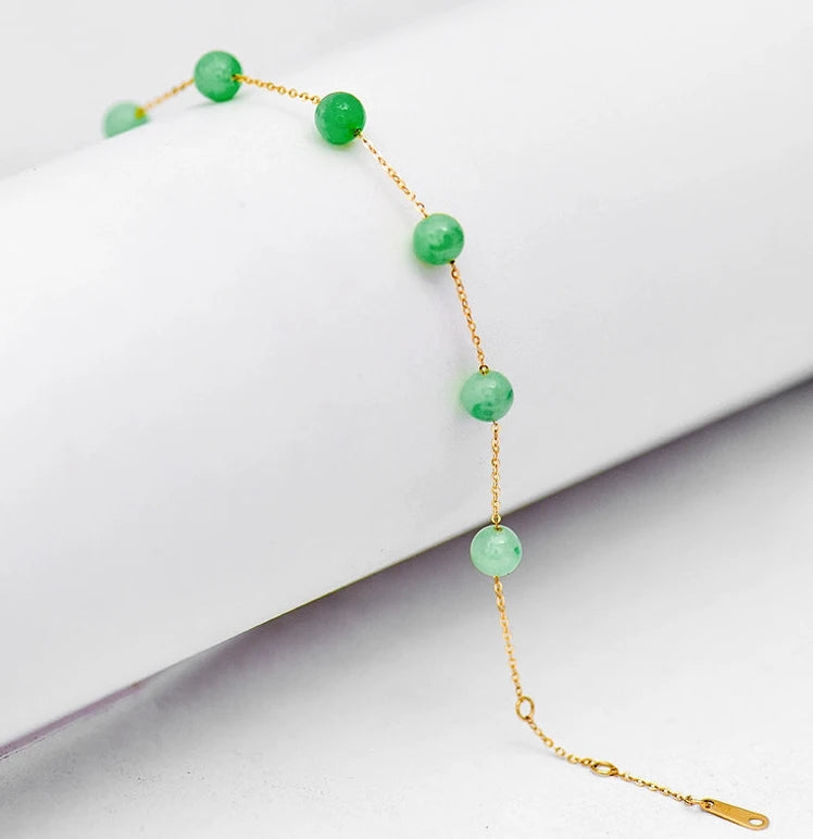 Jadeite Stone Bead Bracelet