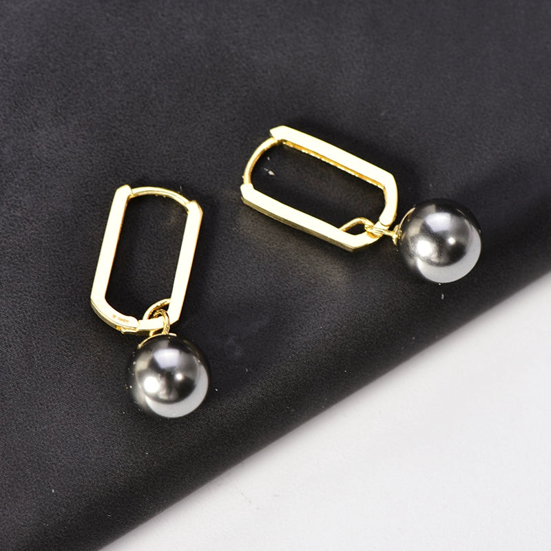 Oblong Frame Hanging Graphite Pearl Hoop Earrings