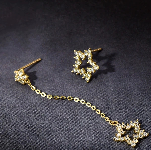 Asymmetric Star Gazing Stud Earrings