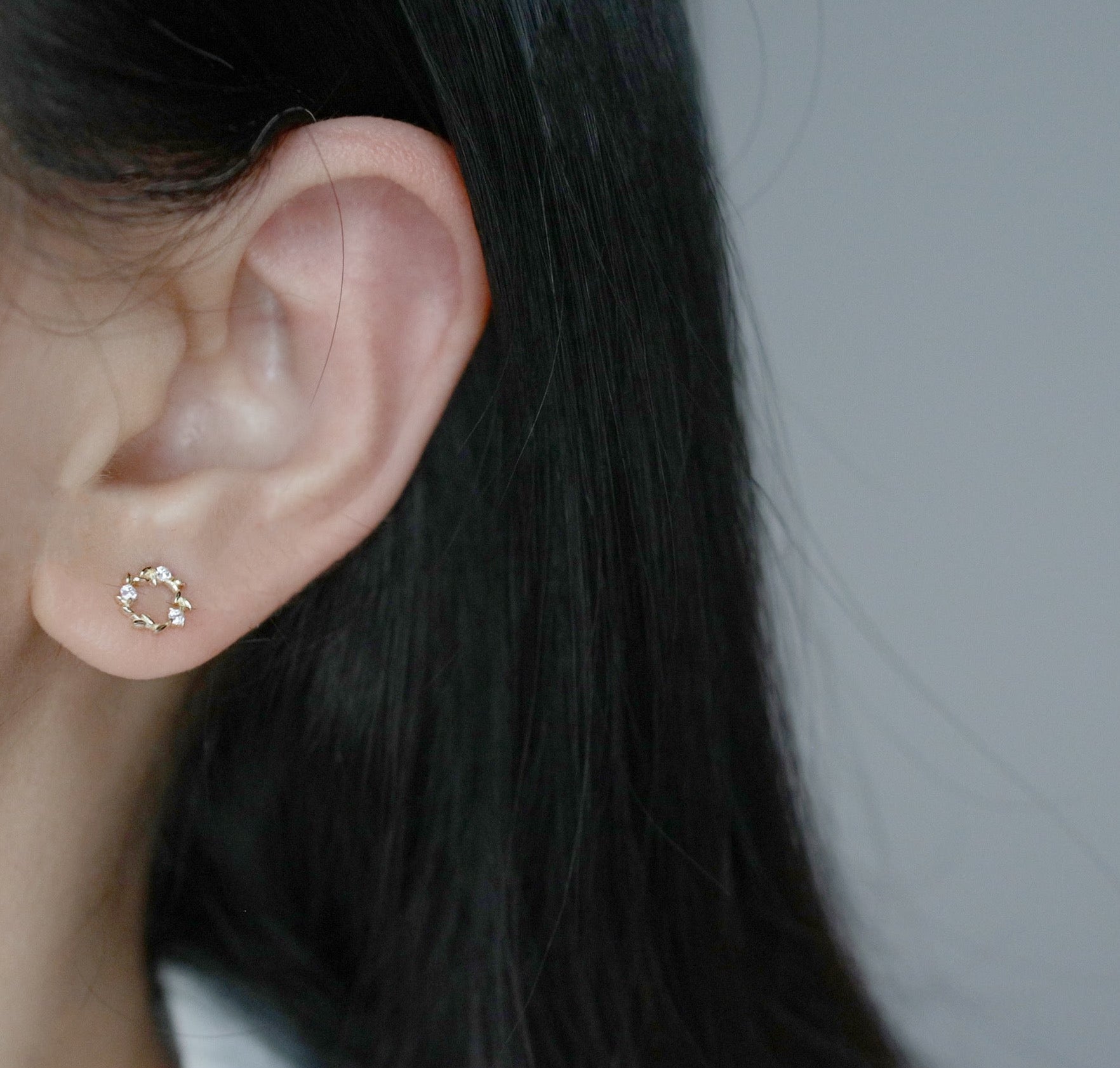 Olive Wreath Stud Earrings