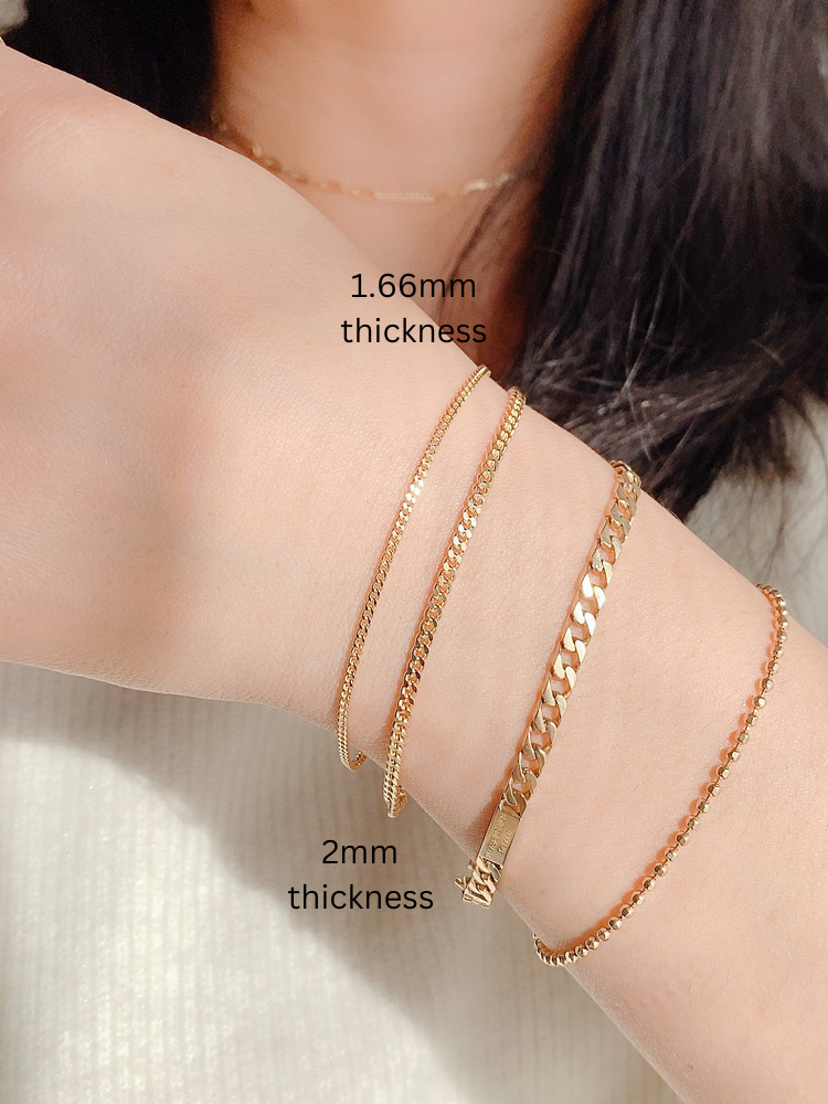 Classic Feminine Curb Bracelet