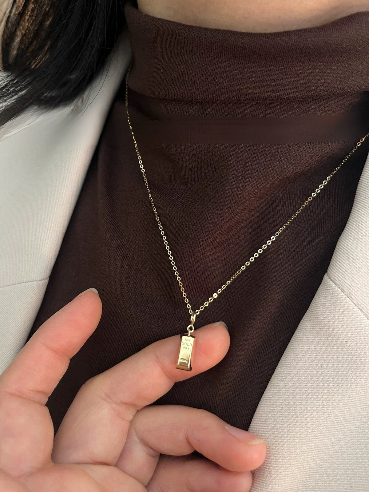 Detachable Gold Bar Charm Necklace