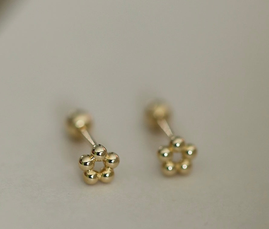 Beaded Flower Stud Earrings