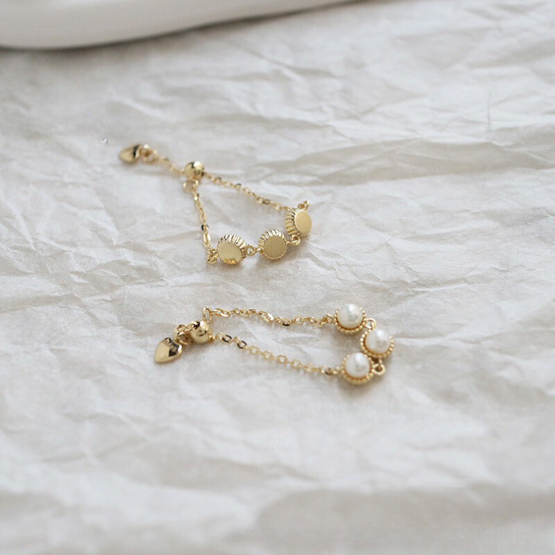 Three Pearl Adjustable Chain Ring