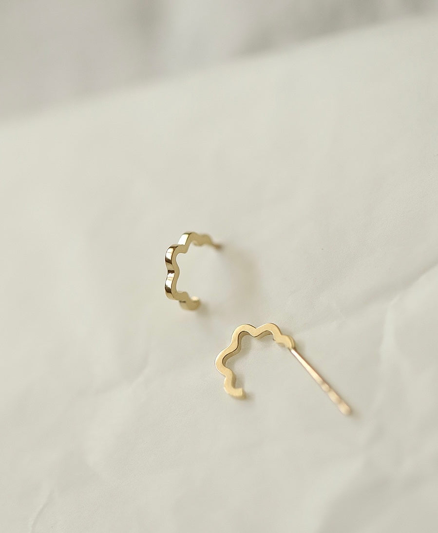 Semi Polygon Hook Stud Earrings