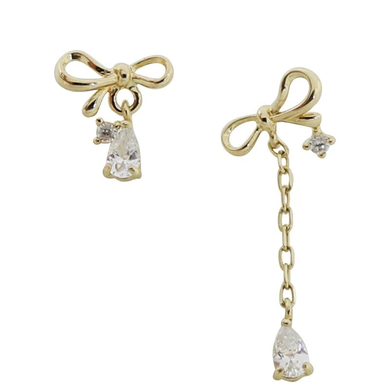 Bow Peep Chain Stud Earrings