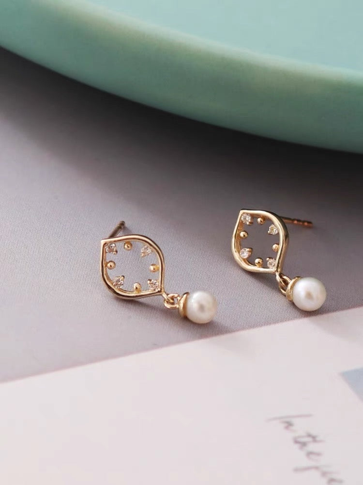 Paradigm Pearl Stud Earrings