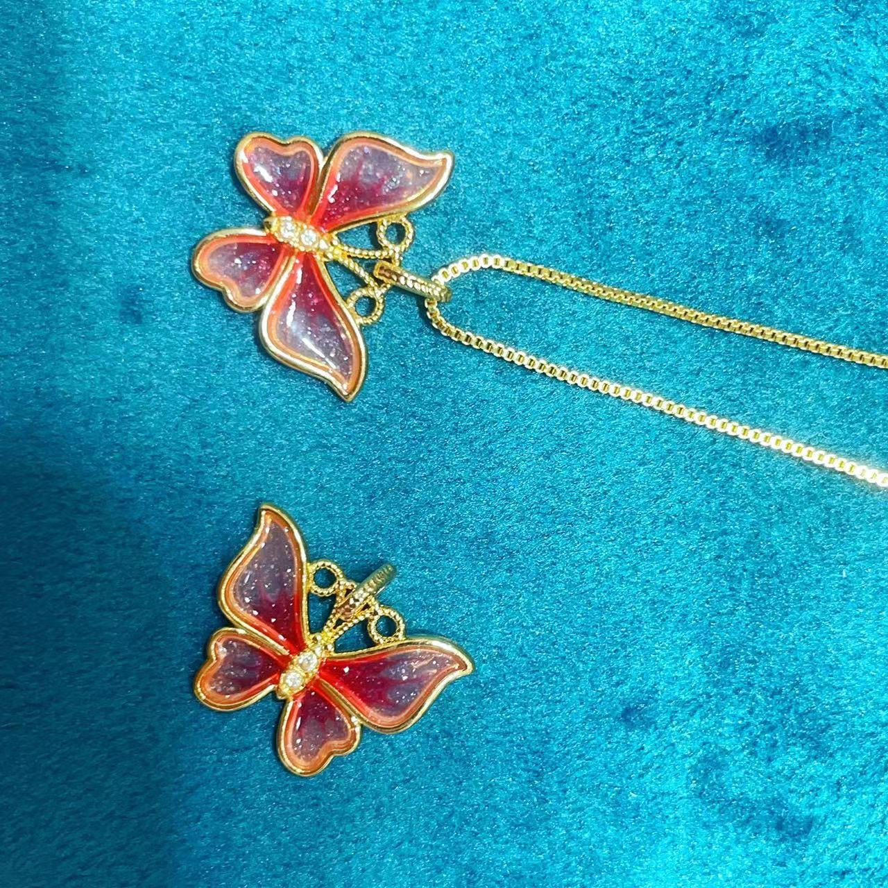 Blooming Butterfly Charm Necklace