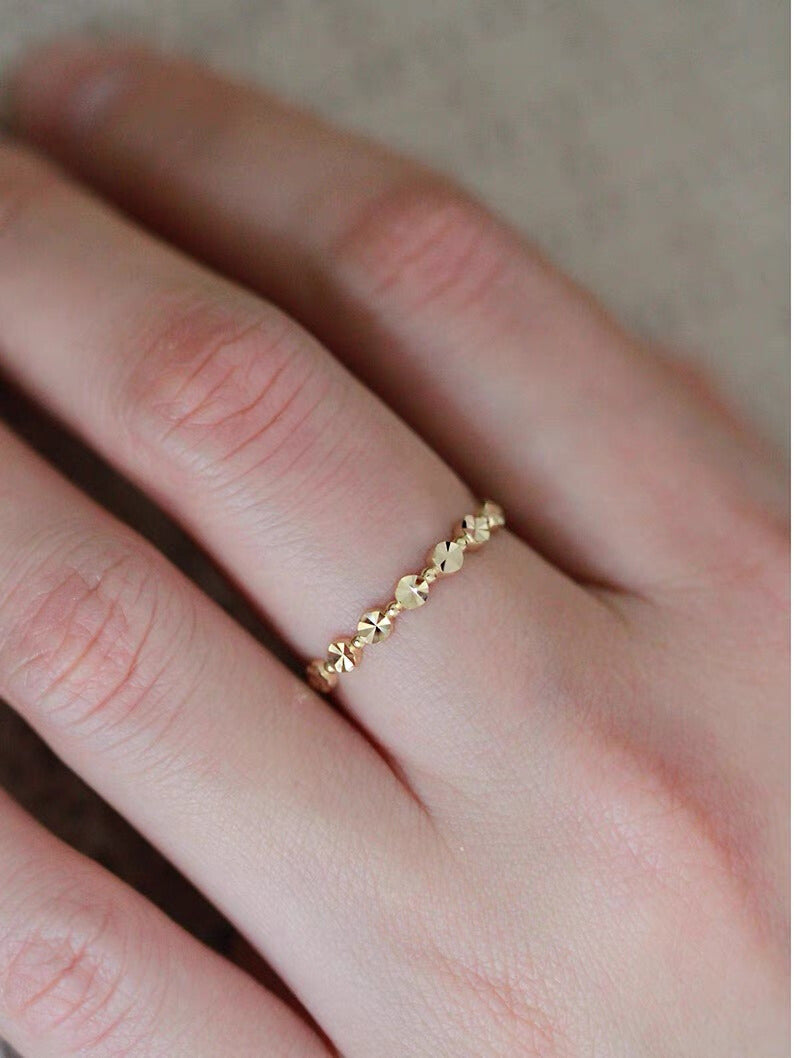 Dazzle Fan Stackable Ring