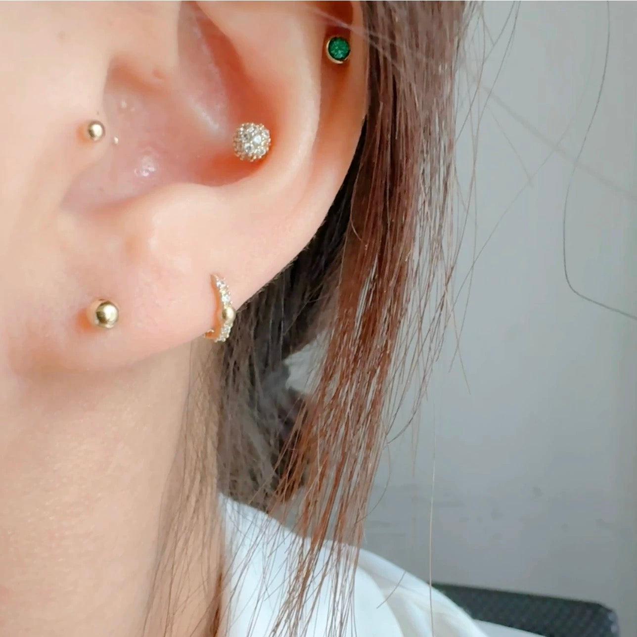 Cluster Dome Huggie Hoops