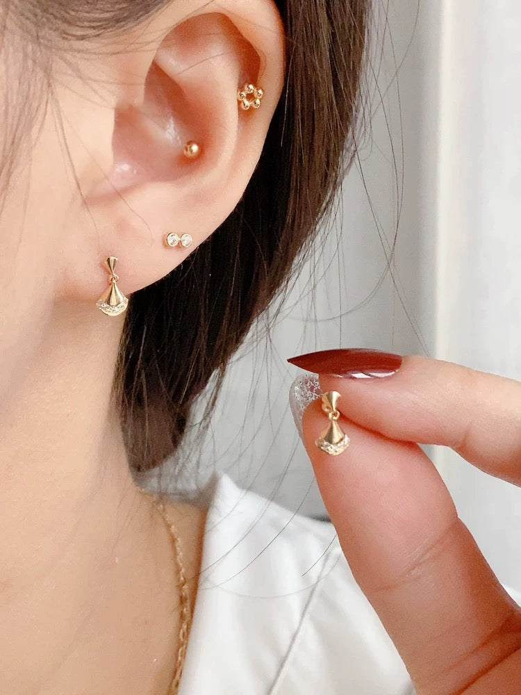 Trumpet Fan Sud Earrings