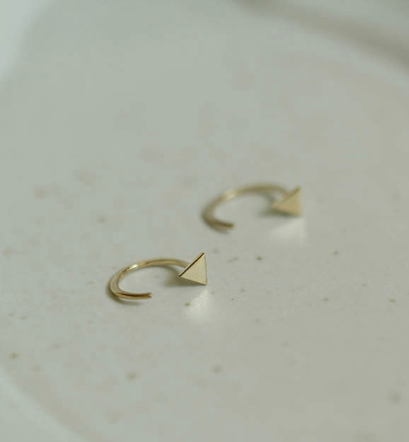 Mini Triangles Ear Cuff Hook Earrings