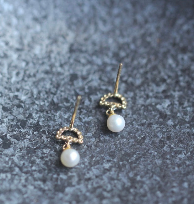 Beaded Handle Pearl Stud Earrings