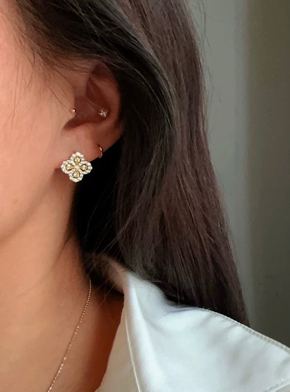 Large Chandelier Clover Stud Earrings