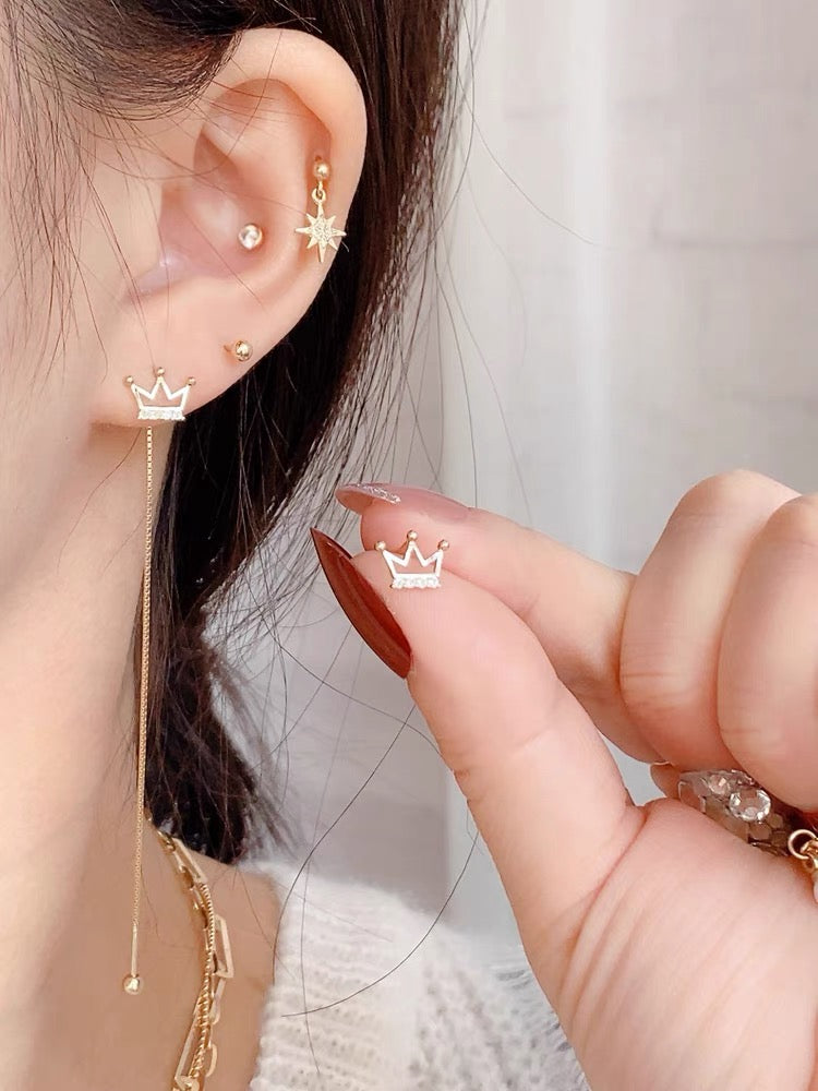 Asymmetric Princess Disco Chain Stud Earrings