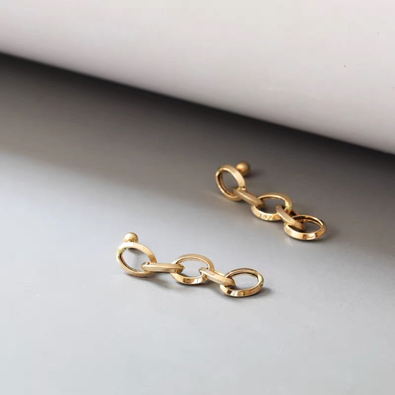 Hanging Chain Links Stud Earrings