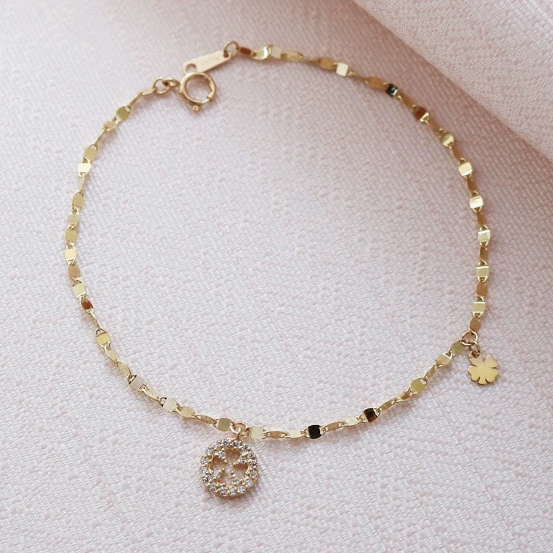 Clover Coin Sequinned Chain Bracelet